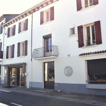 Le Lys Hotel Lacrouzette Exterior photo